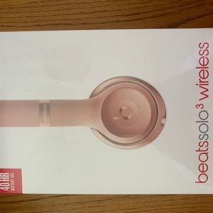 Beats Solo 3 Wireless Rose Gold
